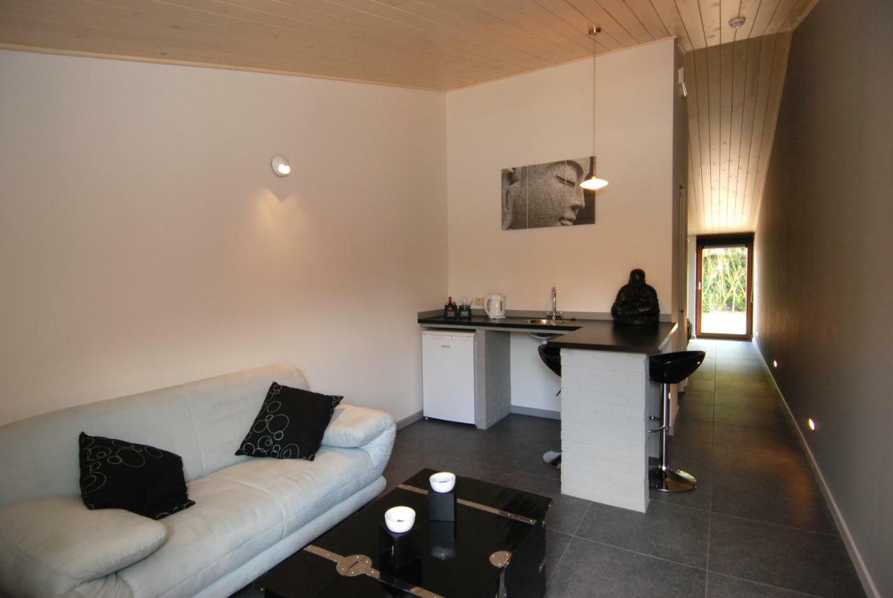 Het Schalks Genot Bed & Breakfast Poppel ภายนอก รูปภาพ
